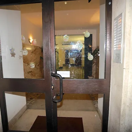 Apartament Andreina A San Pietro *